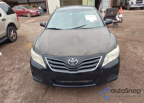 2011 Toyota Camry Le from USA, damaged, VIN 4T1BF3EK4BU226875